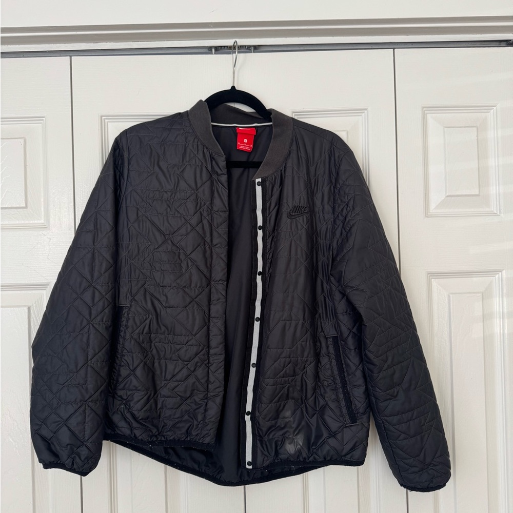 Nike Women’s Black Quilted Jacket